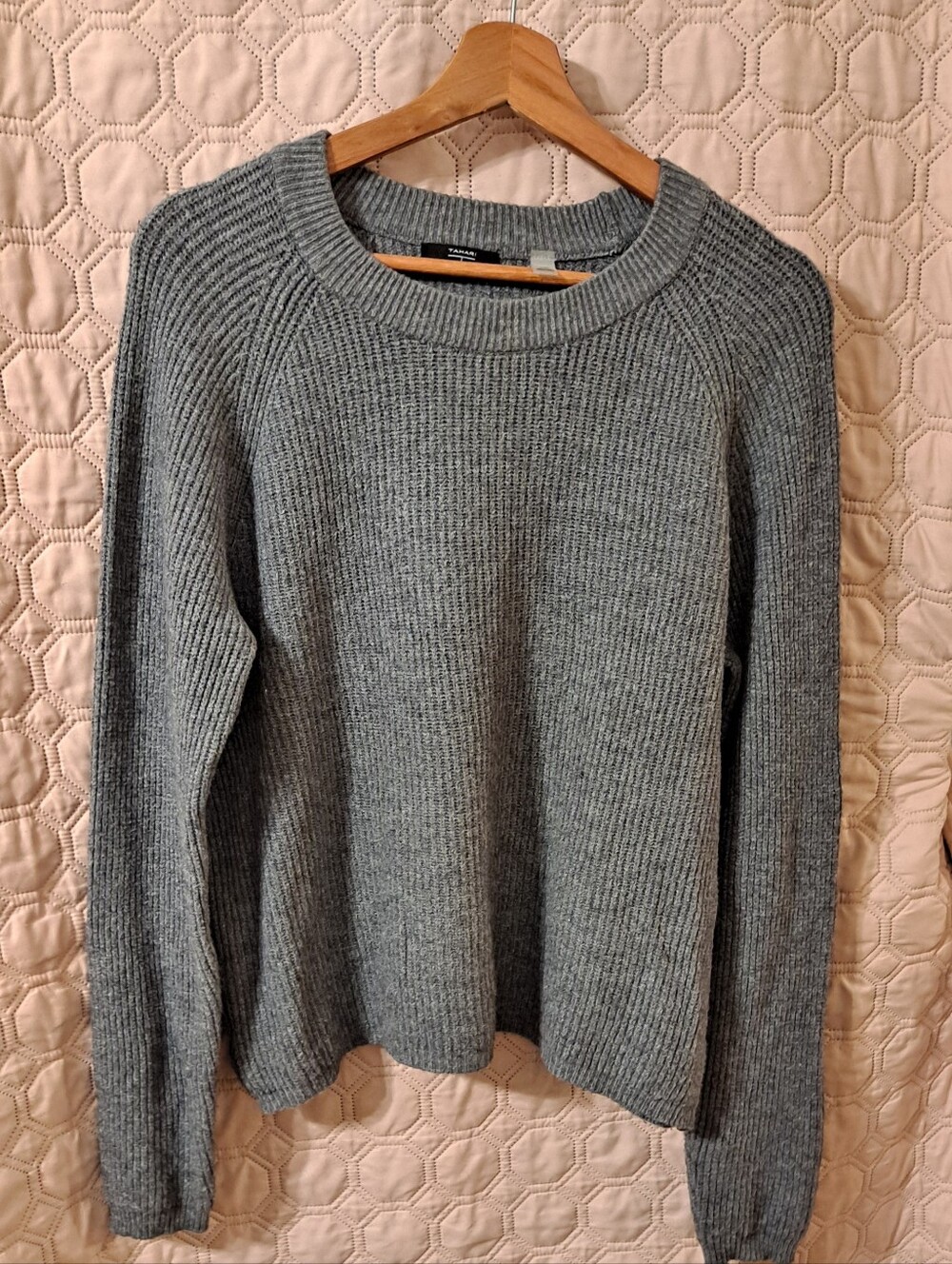 Tahari Gray Long Sleeve Sweater Sz L